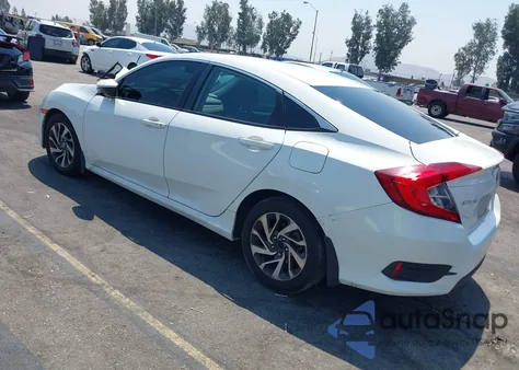 2016 Honda Civic Ex z USA, uszkodzony, nr VIN 2HGFC2F71GH555726